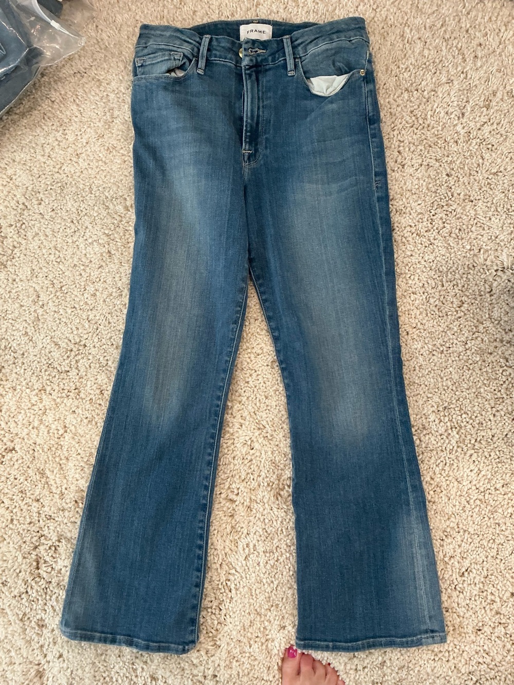 Frame Denim Le Crop mini boot 
size 30 Blue